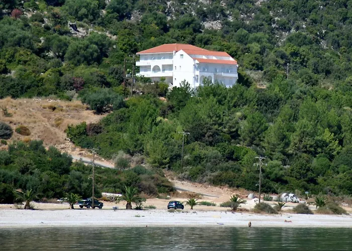 Filoxenia & Apartments