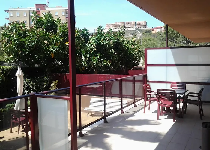 Aparthotel El Faro Cullera
