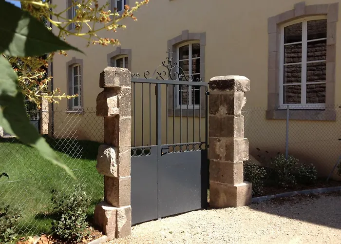 Aparthotel Le 1837 à Saint-Affrique