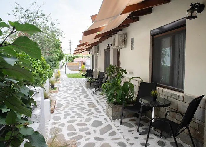 Ostria Hotel