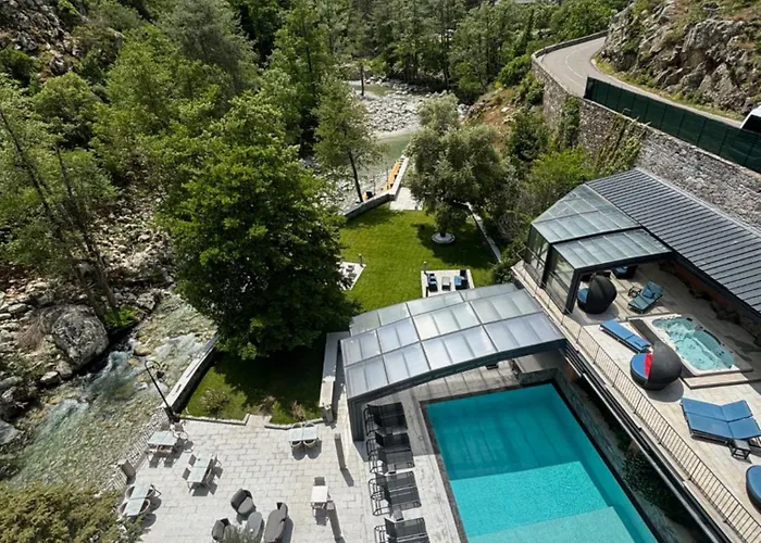 Les Jardins De La Glacière