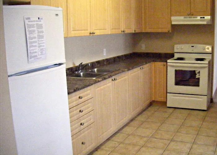 Laurier - Apartment Style Residence