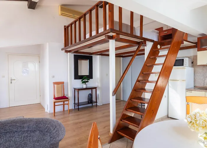 Beach Villa Porat