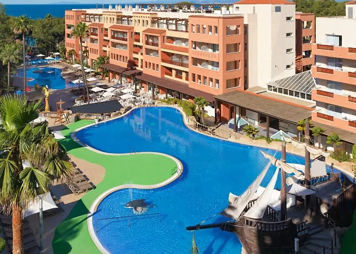 H10 Mediterranean Village