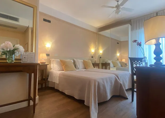 Hotel Apollo