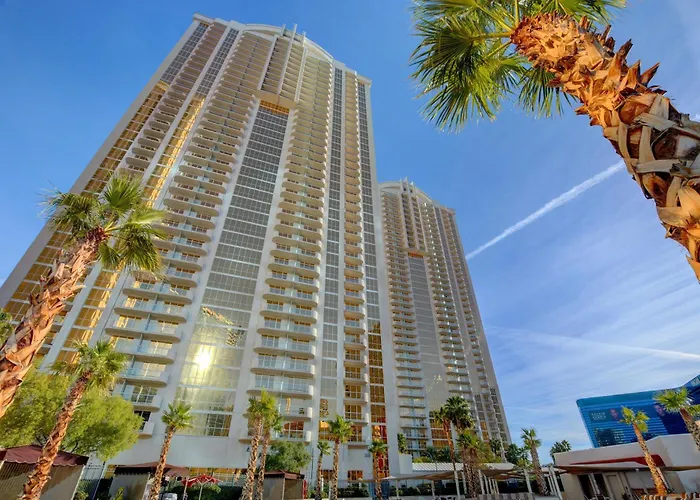 The Fantasy Suite Mgm Signature Pool View