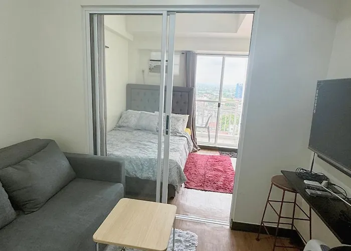 Satori Residence Condo With Balcony