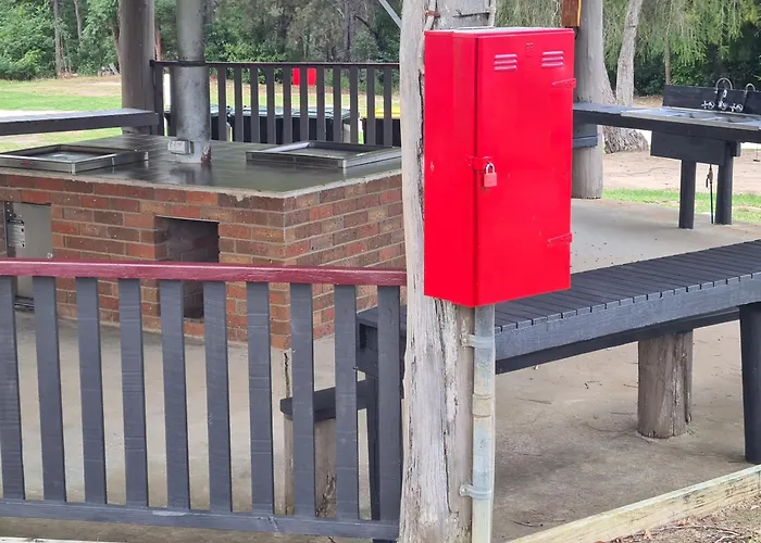 Mallacoota'S Shady Gully Caravan Park