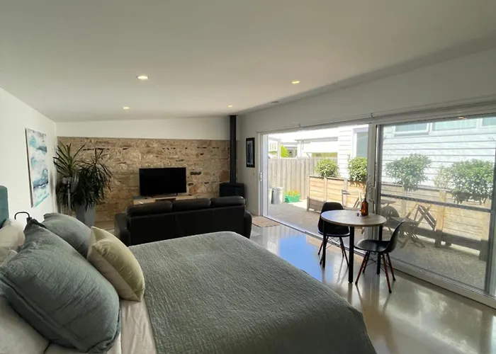 Port Fairy Bnb - The Green Suite