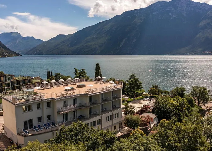Hotel Sogno Del Benaco