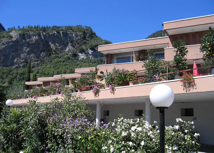 Residence Cascata Varone