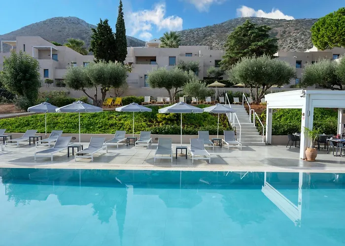 Sundance Apartments & Suites