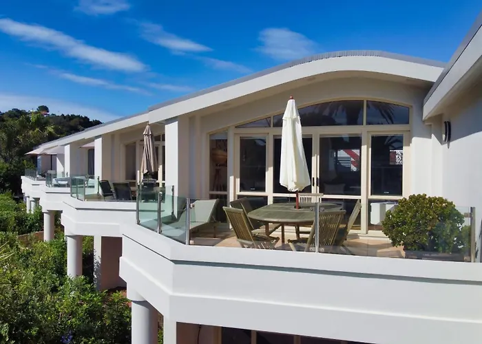 Onetangi Beach Apartments