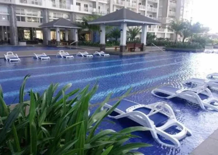 1 Cozy Bedroom In Lumiere Residences