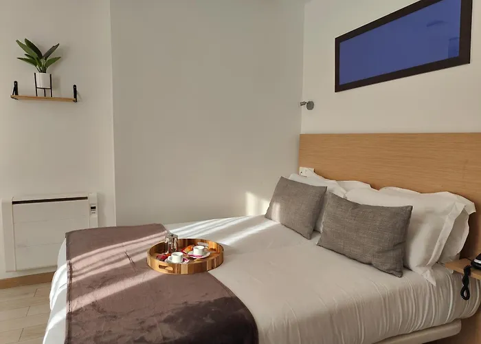 Hotel Le National