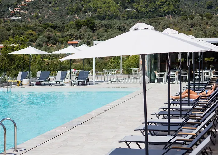 Amira Aparthotel Skiathos Town