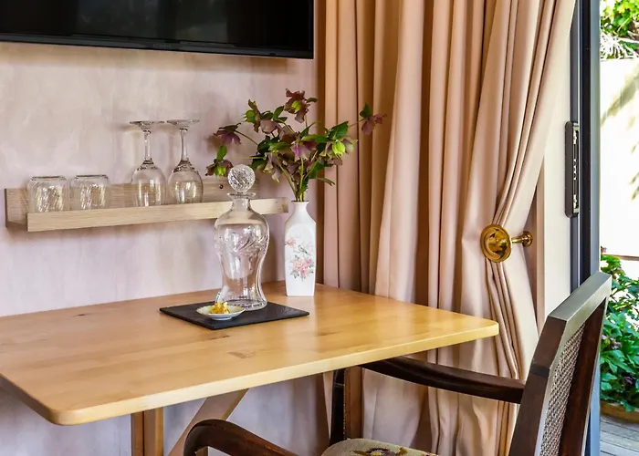 Olive Rabbit - Boutique Bed & Breakfast