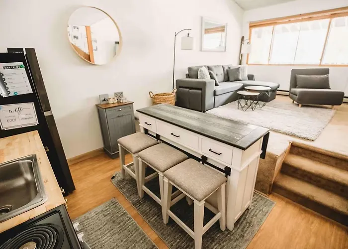 Sunday River Ski In Ski Out Mountain View Condo With Hot Tub Pool And Sauna! Newry