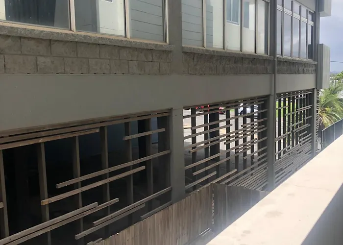 Curtis Central Apartments Official