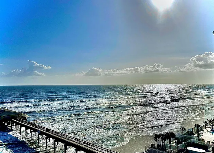 "Summer Winds" At Sunglow Resorts With Spectacular Ocean Views