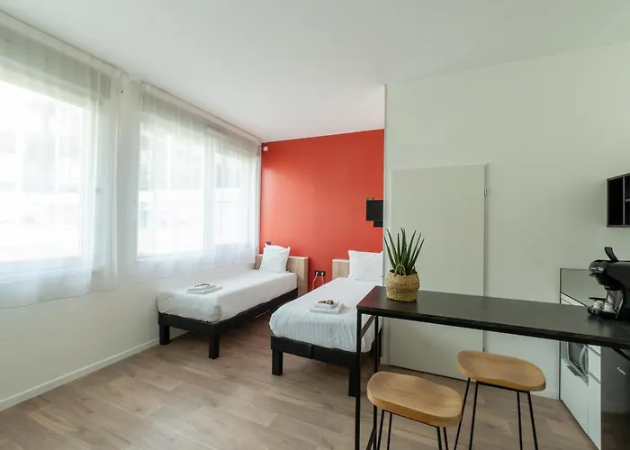 Ecla Paris Massy Palaiseau Aparthotel