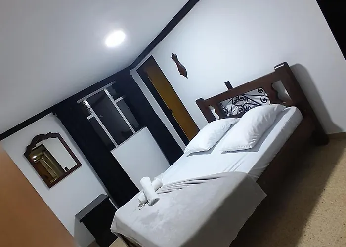 Hotel Casa Loma