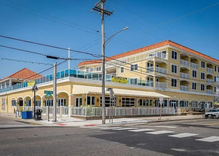 Champagne Island Resort Unit 107