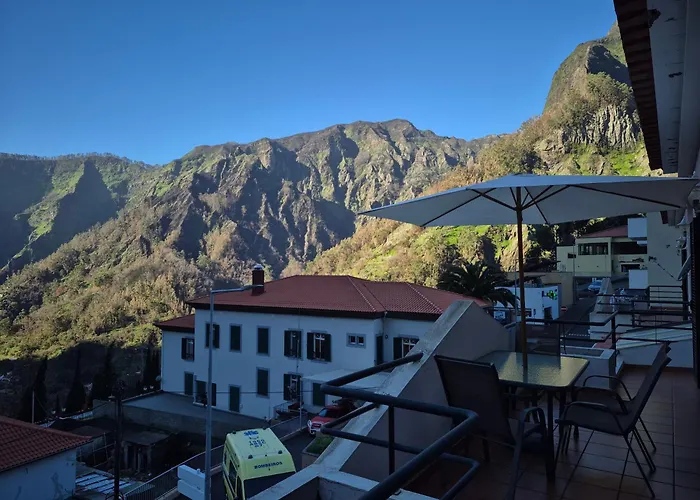Valley Of Nuns Holiday Apartments Curral Das Freiras