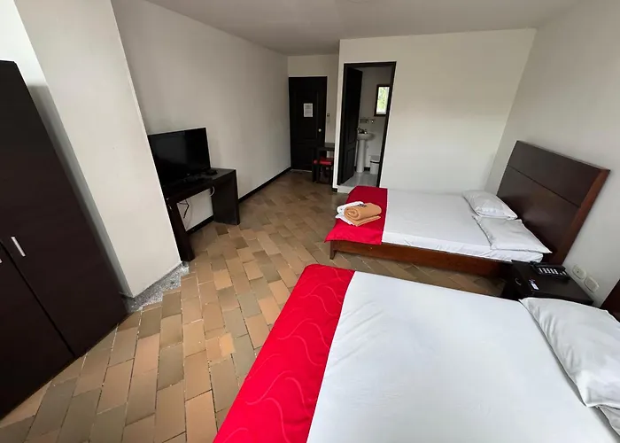 Hotel Catalina Plaza Pereira