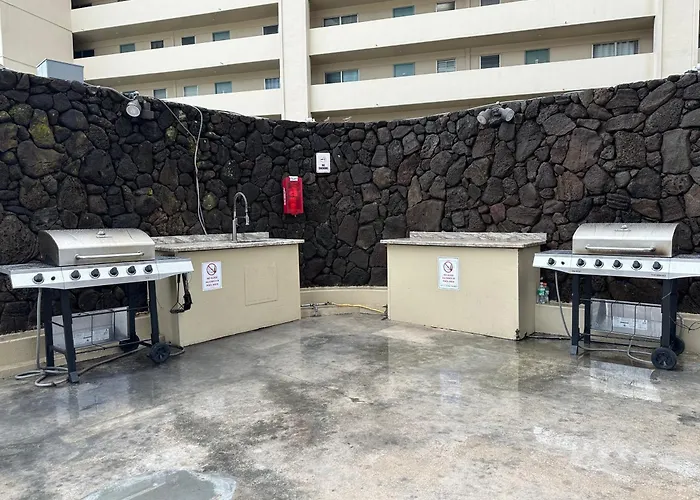 Vacation Rental Studios At Hawaiian Monarch Honolulu