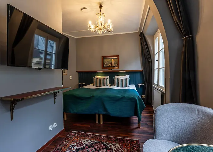 Lord Nelson Hotel