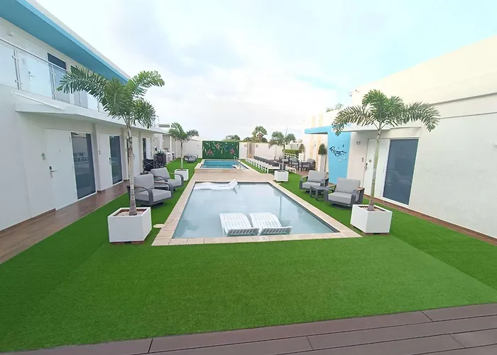 Aruba Boutique & Art Hotel - Adults Only