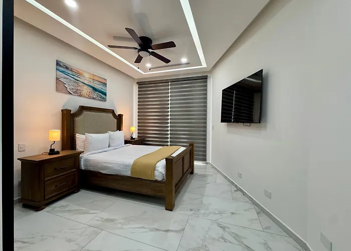 Esmeralda Beach Resort