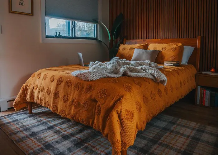 The Willow, Catskill