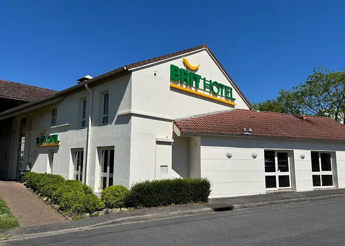 Brit Hotel Essentiel Cholet
