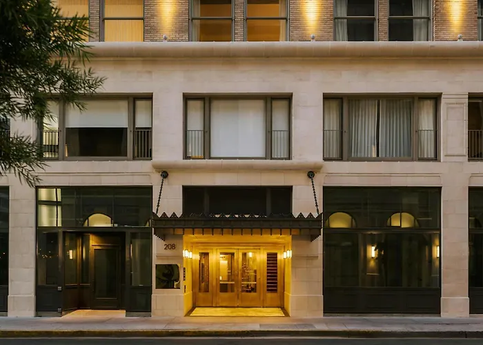 Reside Craftsman Los Angeles, A Wyndham Residence