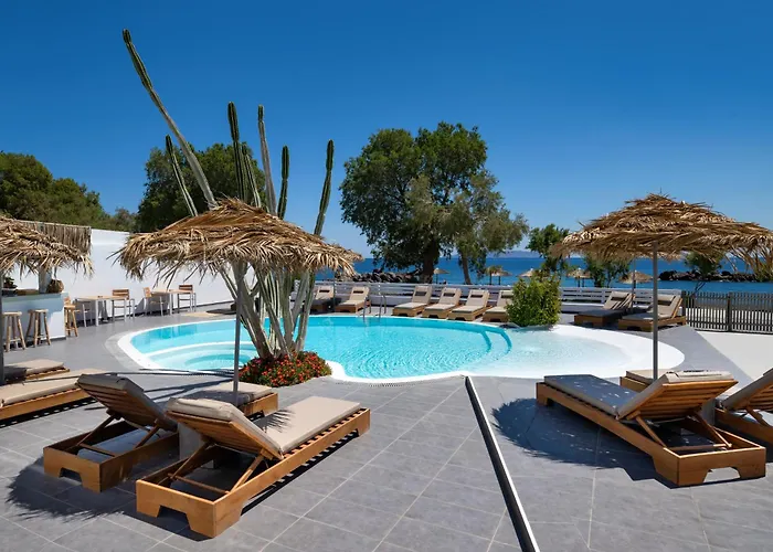 Nissia Beach Apartments & Suites Kamari 