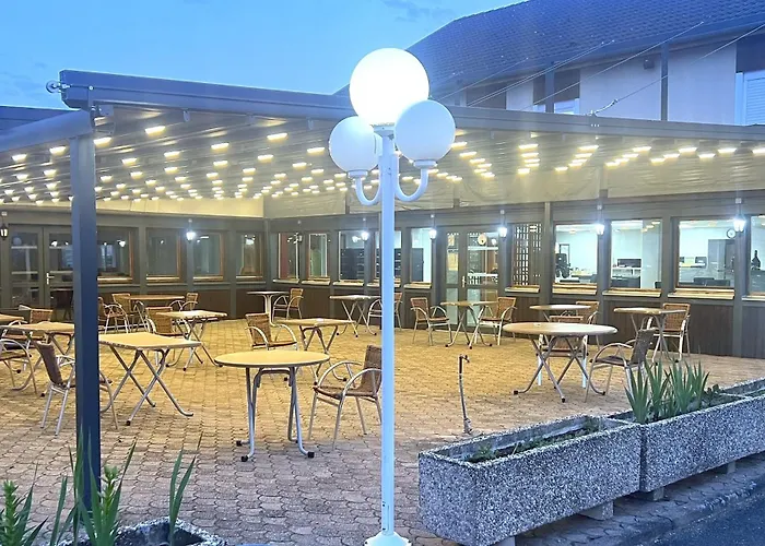Contact Hotel Arc-En-Ciel - Reouverture - Renove