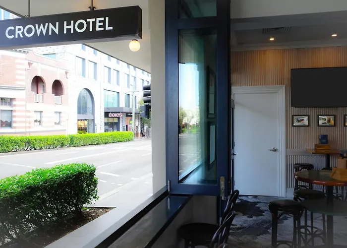 Crown Hotel Surry Hills