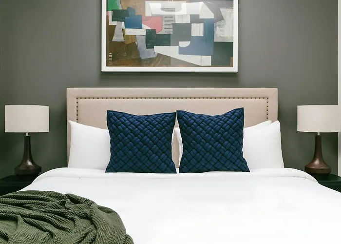 Sonder By Marriott Bonvoy Greektown Apartments
