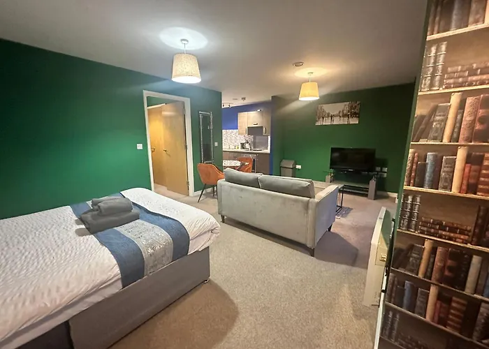 Beehosting Adelphi Wharf Apartments