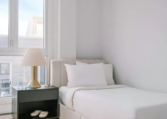 Sonder By Marriott Bonvoy Penny Lane Apartments Old Montreal