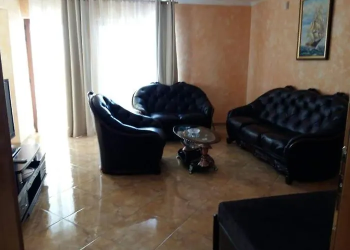 Villa M Dobra Voda
