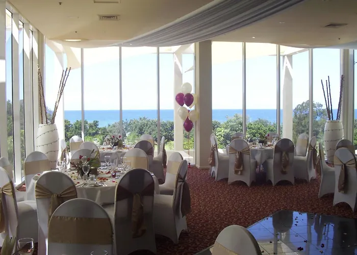 Absolute Beachfront Opal Cove Resort