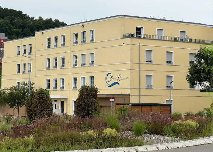 Blue Riverside Apartments