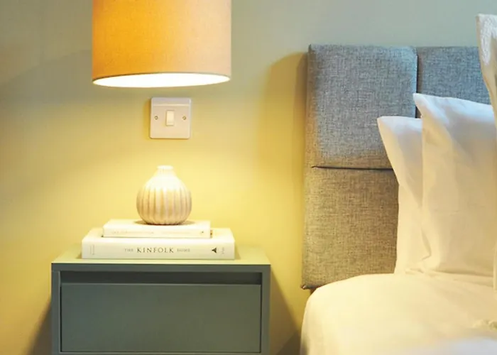 Trident Court Apartments Taunton