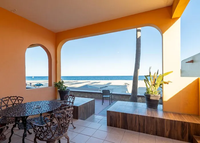 Hotel Playa Del Sol