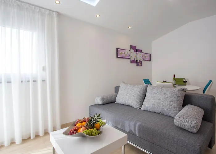 Adrion Aparthotel