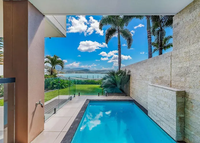 Mirage Whitsundays Aparthotel Airlie Beach
