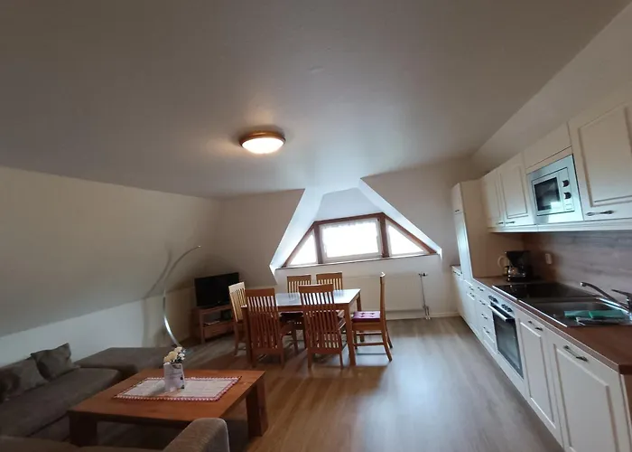 Reethaeuser Auf Ruegen Middelhagen